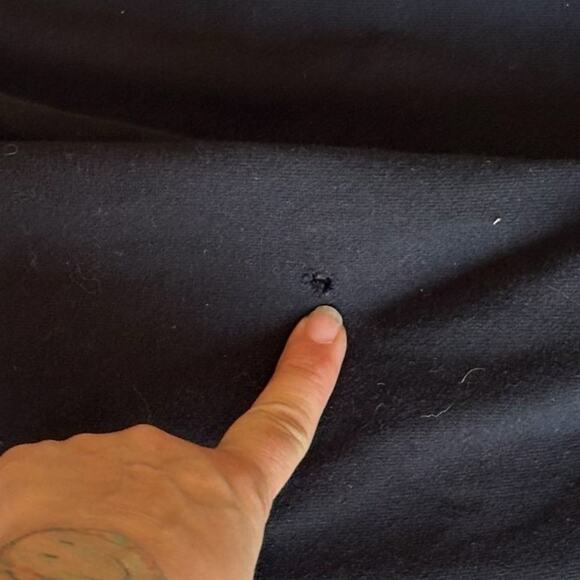 Mens Sweatshirt Size Medium Las Vegas Raiders Football Raider Nation Fan Gear - Picture 6 of 7